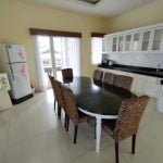 Villa sikas tanpa kolam exlusive villa max 25 person billiard karoke wi (4)