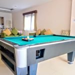 Villa sikas tanpa kolam exlusive villa max 25 person billiard karoke wi (8)